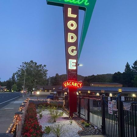 מרטינז Muir Lodge Motel מראה חיצוני תמונה