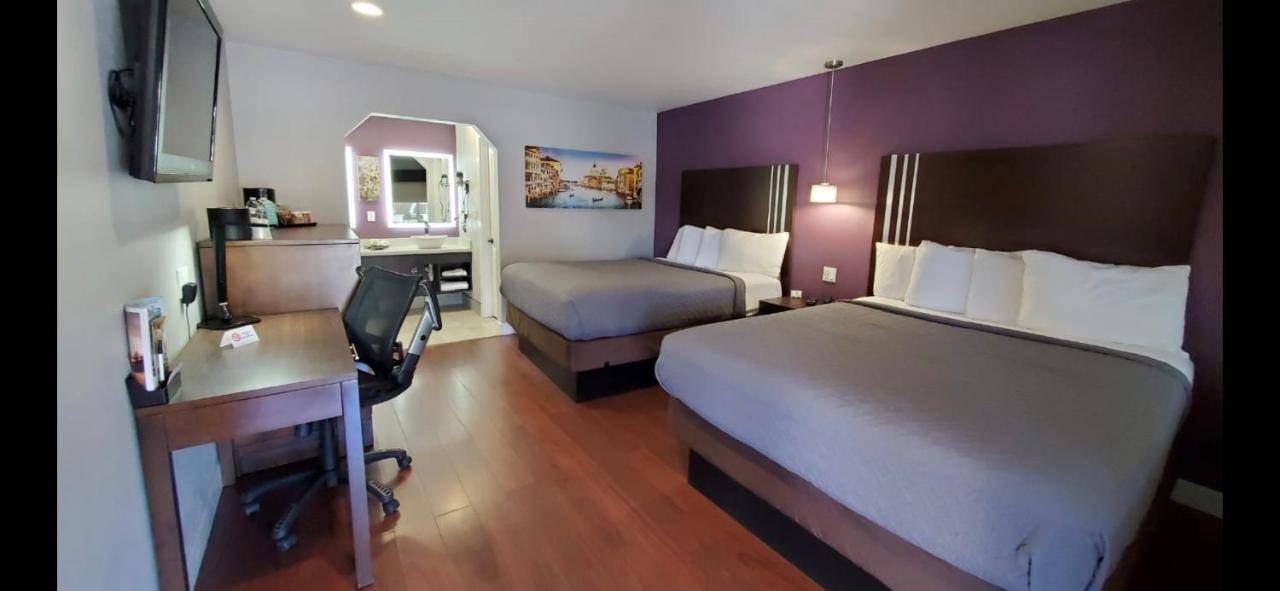 מרטינז Muir Lodge Motel מראה חיצוני תמונה