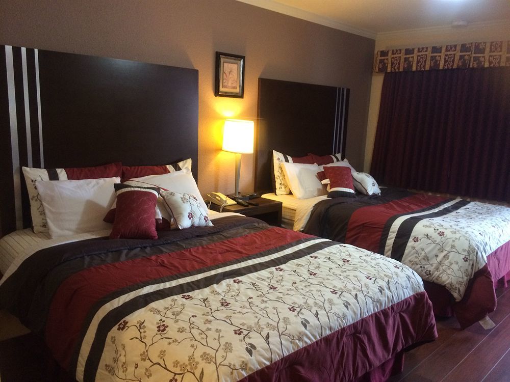 מרטינז Muir Lodge Motel מראה חיצוני תמונה