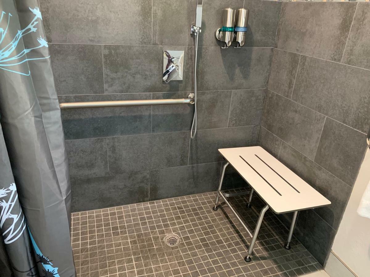 מרטינז Muir Lodge Motel מראה חיצוני תמונה